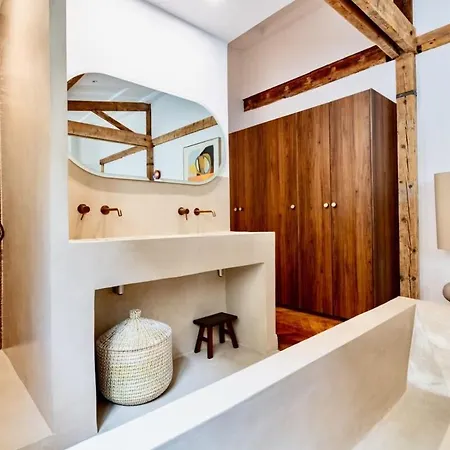8 - Opera - Rue Constantinople - Duplex 8 Pieces Appartamento *