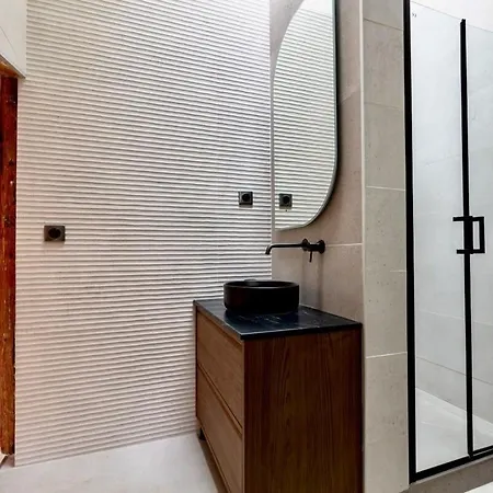 8 - Opera - Rue Constantinople - Duplex 8 Pieces Appartamento