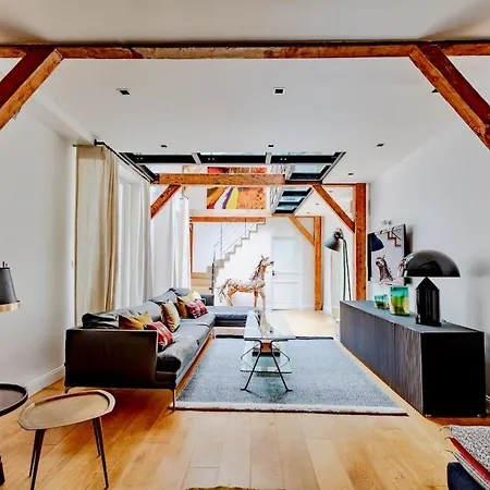 8 - Opera - Rue Constantinople - Duplex 8 Pieces Appartamento Parigi