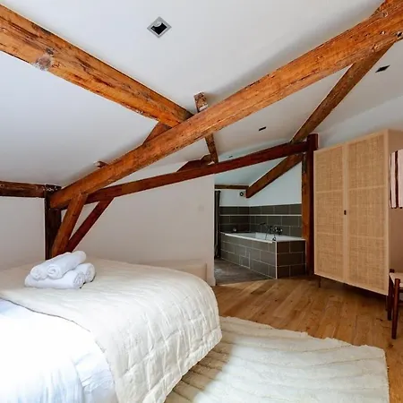 8 - Opera - Rue Constantinople - Duplex 8 Pieces Appartamento *